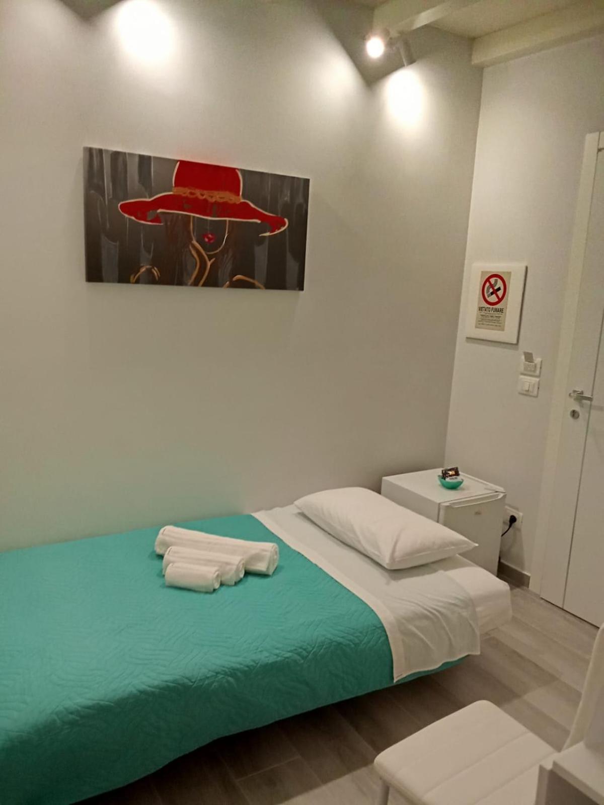 Bed and Breakfast Le Vie Del Centro à Sciacca Extérieur photo